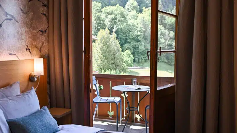 room-neoviva.jpg